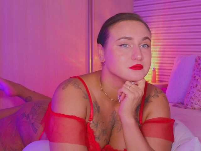 Lillii live cam