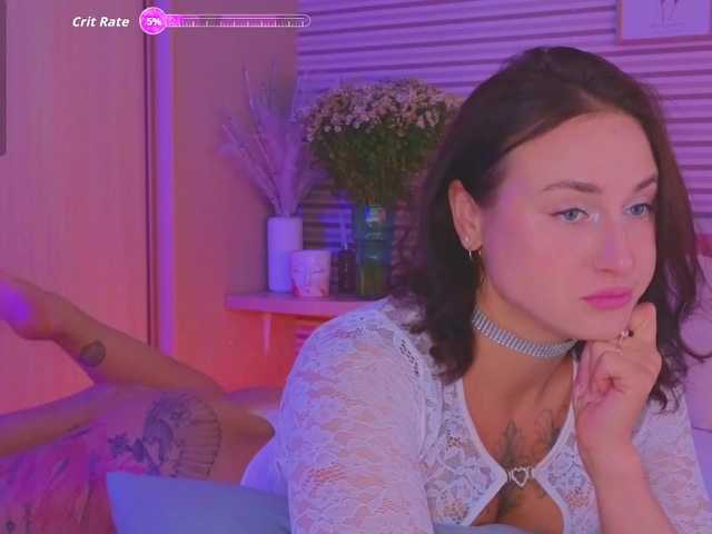 Lillii live cam on BongaCams