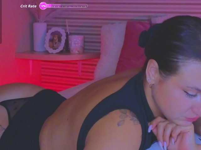 Lillii live cam on BongaCams