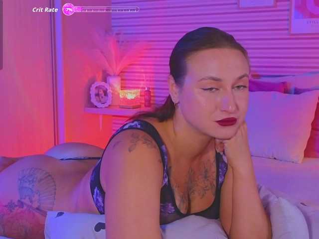 Lillii live webcam show