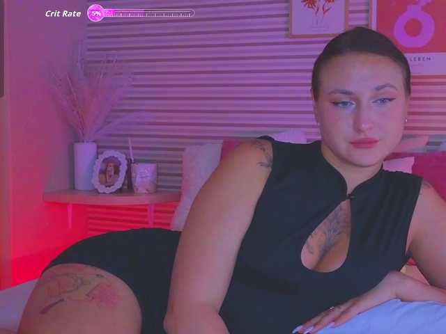 Lillii live cam on BongaCams