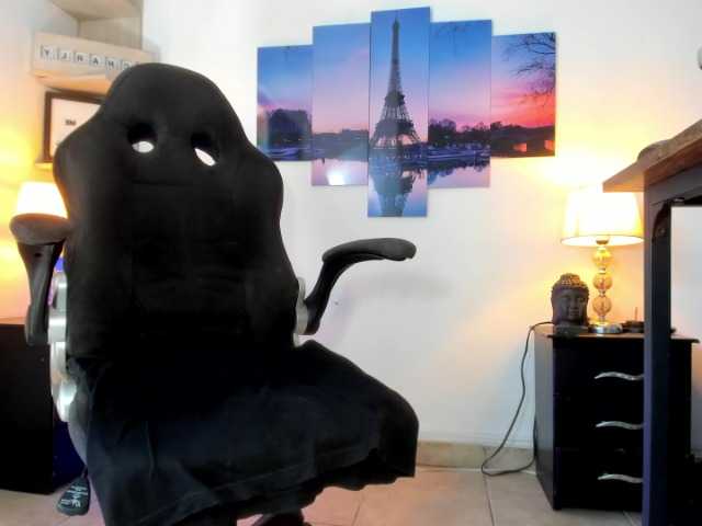 NaughtyCharly1