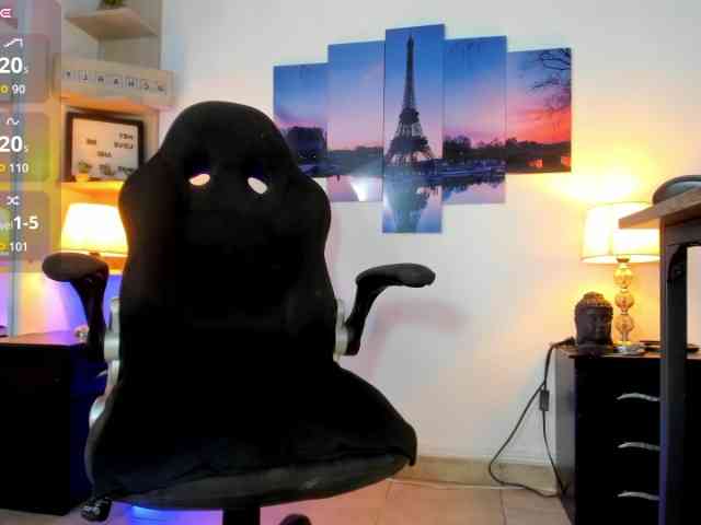 NaughtyCharly1 NaughtyCharly1
