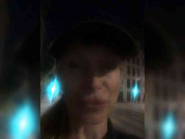 LadyJess webcam