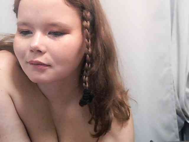 QueenTina webcam