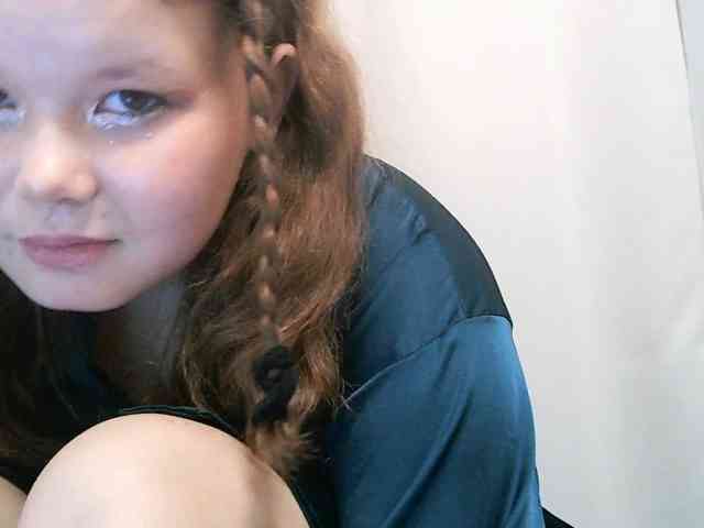 QueenTina webcam