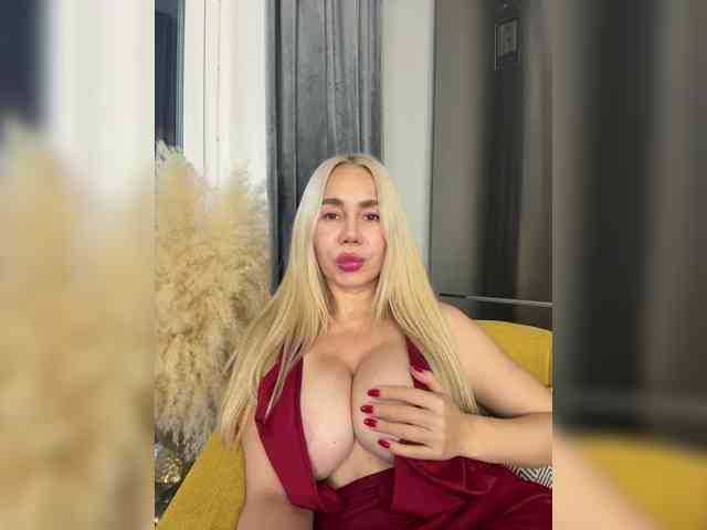 Lunesa - Girl 