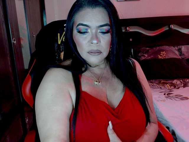 josephinemiller live cam on BongaCams