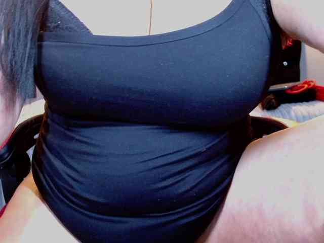 josephinemiller webcam