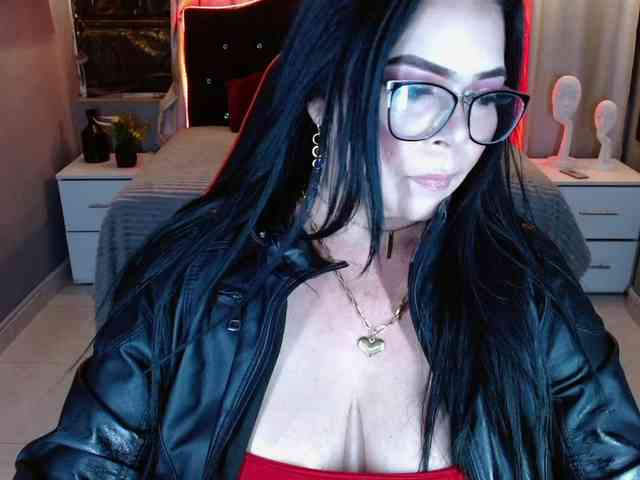 josephinemiller webcam