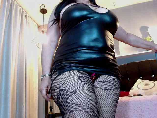 josephinemiller webcam