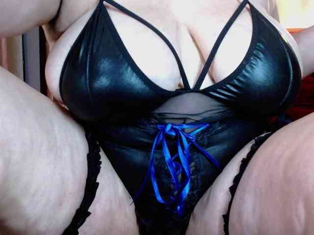josephinemiller webcam