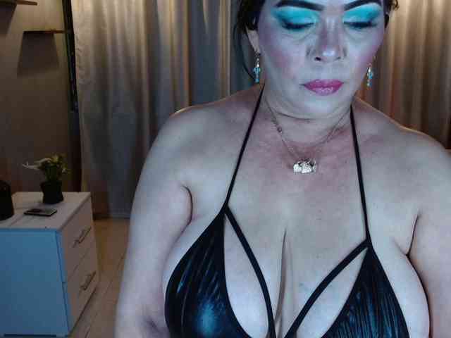 josephinemiller webcam