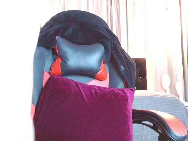 josephinemiller webcam