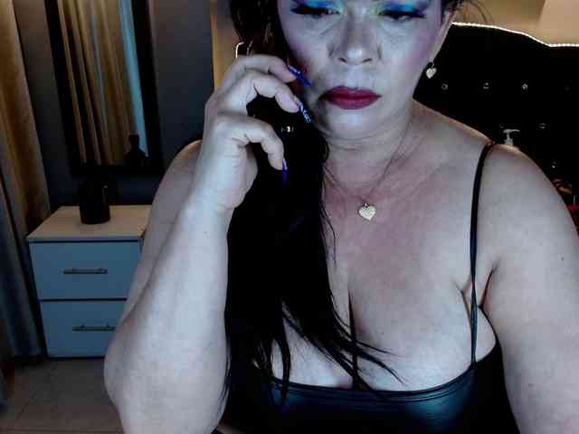 josephinemiller webcam