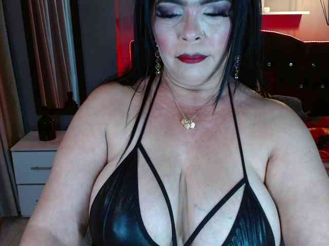 josephinemiller webcam