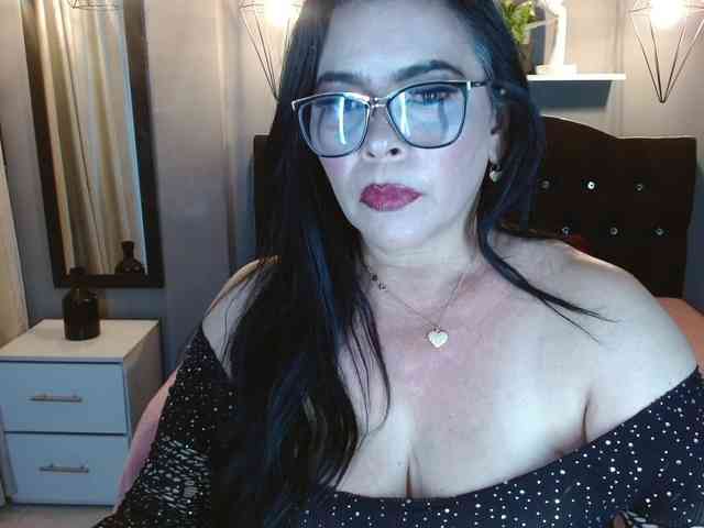 josephinemiller webcam