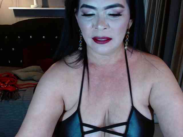 josephinemiller webcam