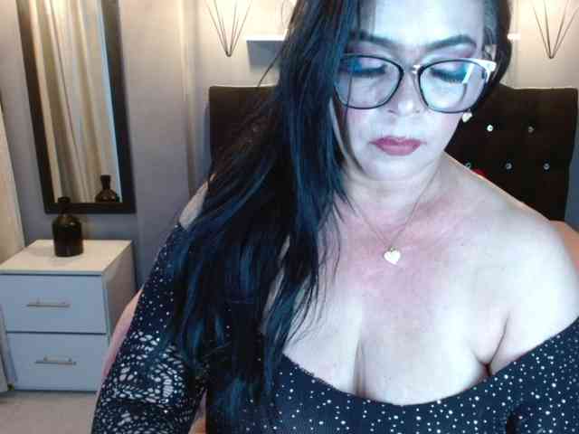 josephinemiller webcam