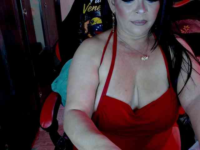 josephinemiller webcam
