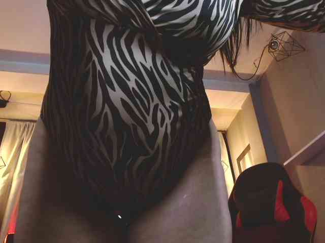 josephinemiller webcam