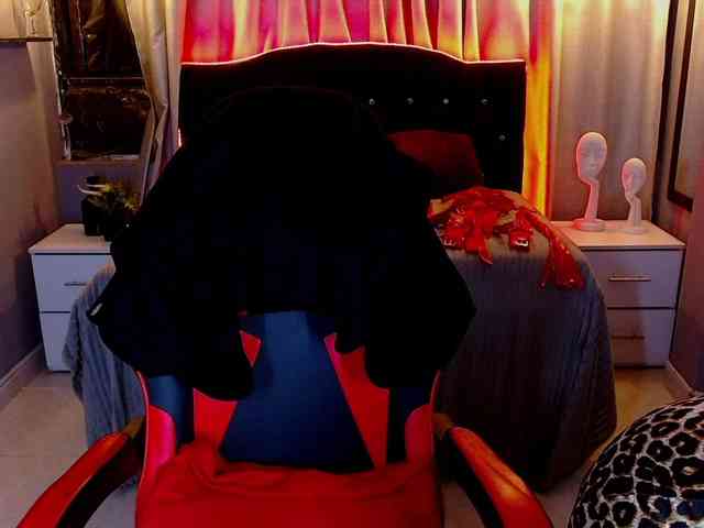 josephinemiller webcam