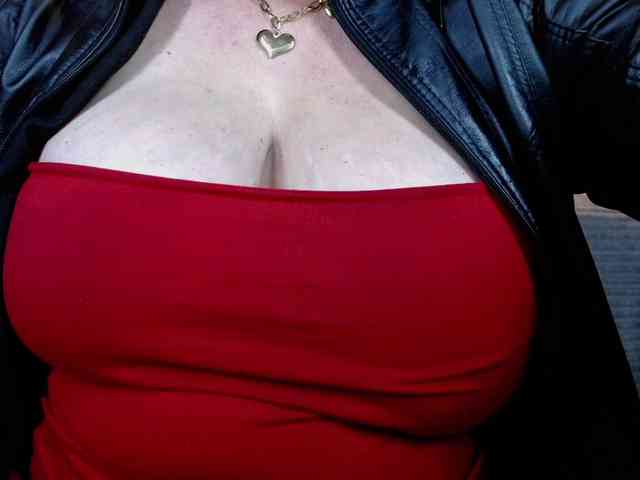 josephinemiller webcam
