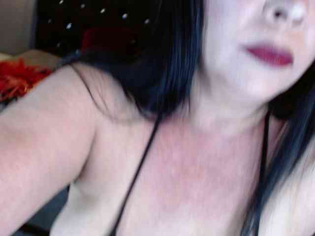 josephinemiller webcam