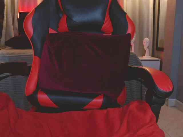 josephinemiller webcam