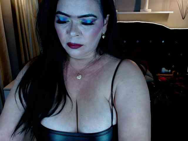 josephinemiller webcam
