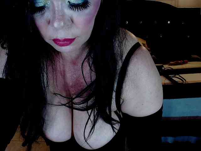 josephinemiller webcam