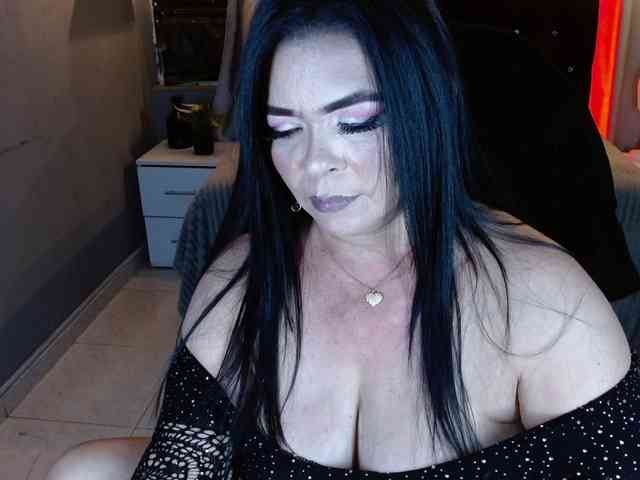 josephinemiller webcam
