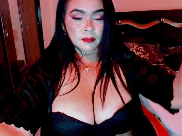 josephinemiller webcam