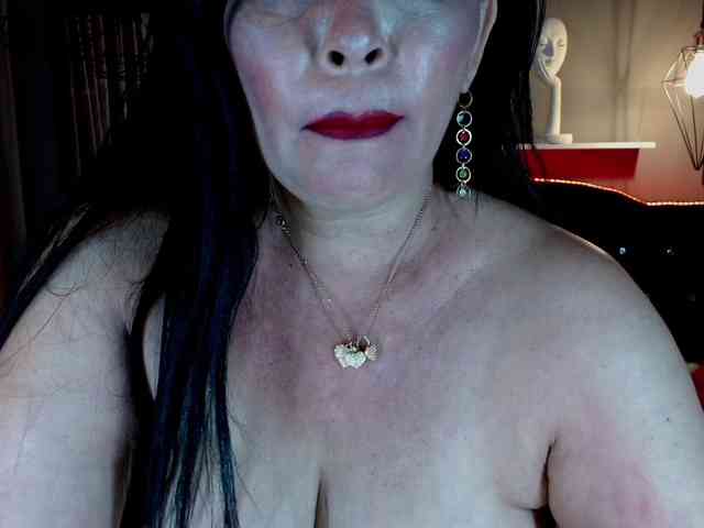 josephinemiller webcam