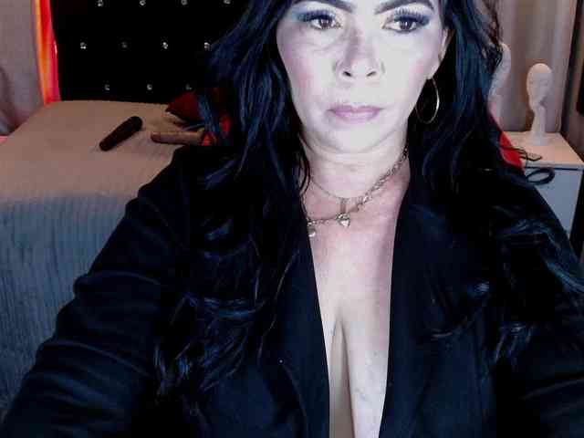 josephinemiller webcam
