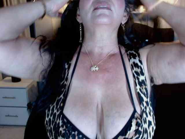 josephinemiller webcam