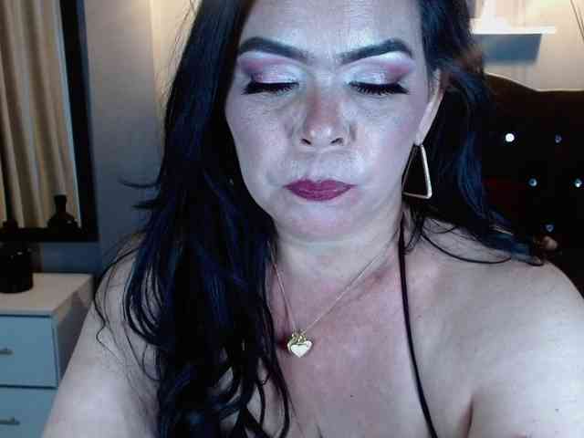 josephinemiller webcam