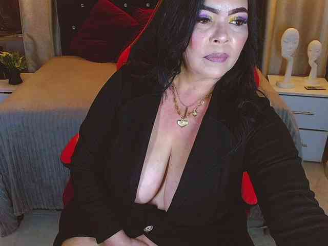 josephinemiller webcam