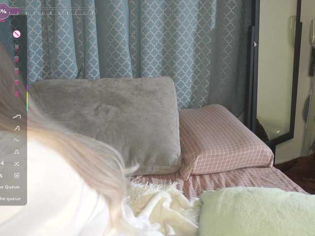 MilaLove live cam on BongaCams
