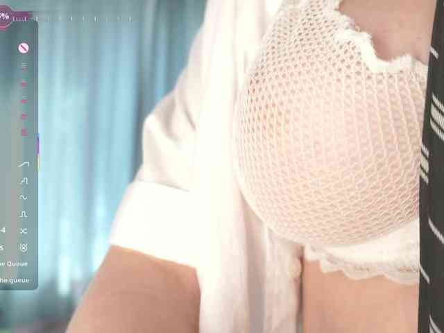 MilaLove webcam