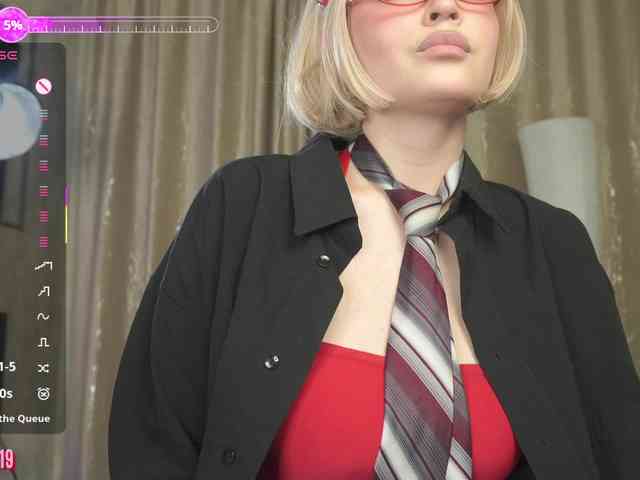 MilaLove webcam
