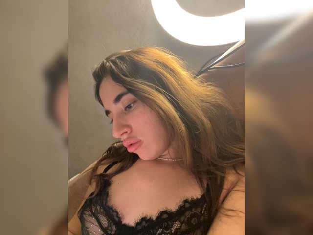 Etokiska live cam on BongaCams