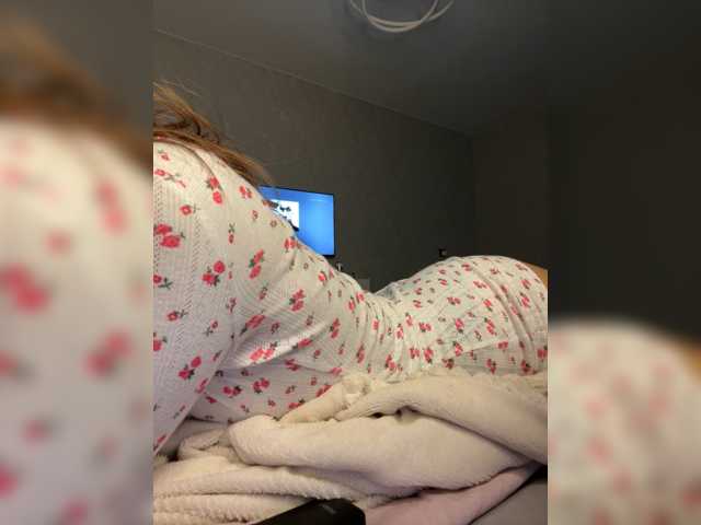 Etokiska live cam on BongaCams