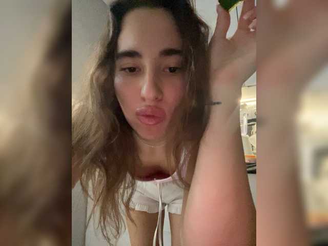 Etokiska live cam on BongaCams
