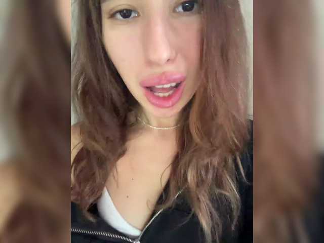 Etokiska live cam on BongaCams