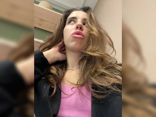 Etokiska live cam on BongaCams