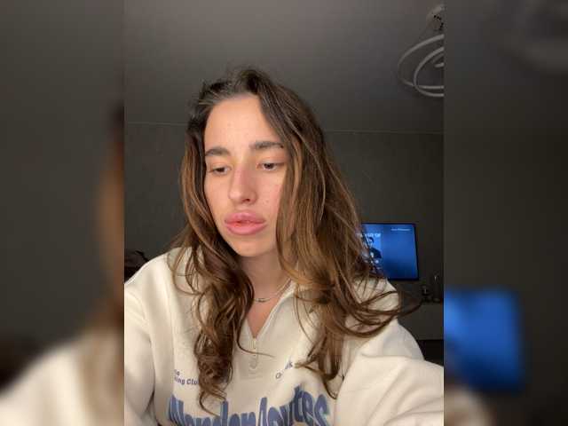 Etokiska, live now on BongaCams