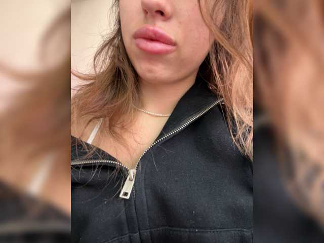 Etokiska, en directo ahora en BongaCams