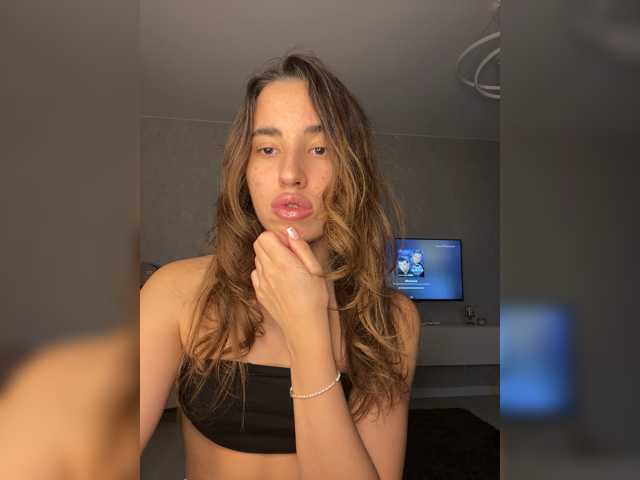 Etokiska live cam on BongaCams