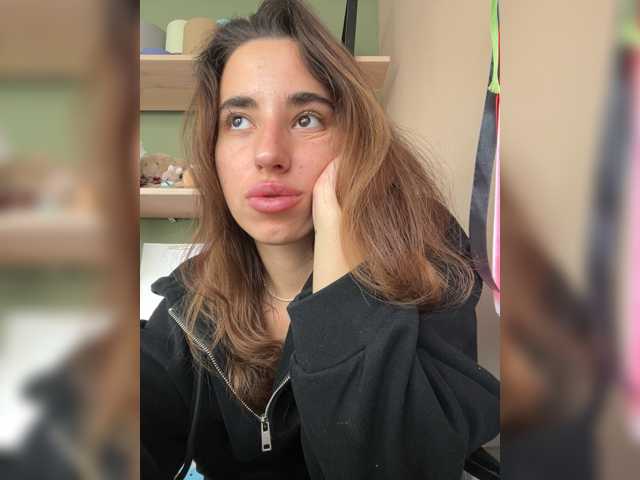 Etokiska, live now on BongaCams